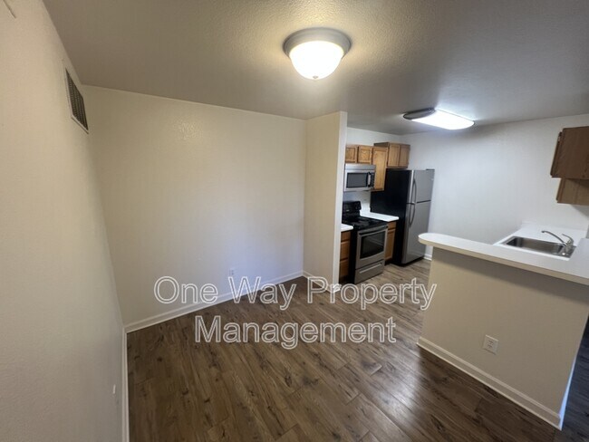 Foto del edificio - 2856 17th Ave