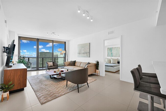 Foto del edificio - 1300 S Miami Ave