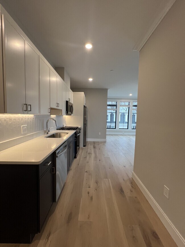 Foto del edificio - 157 Everett St