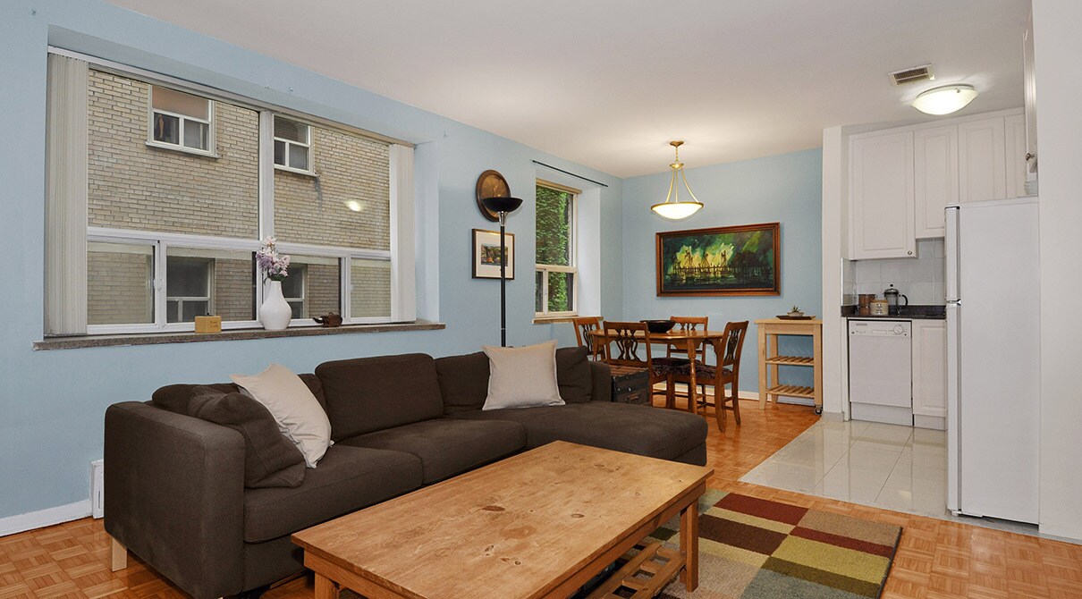 Photo du bâtiment - 153 St George St