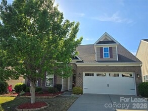 Building Photo - 5021 Kinross Ln