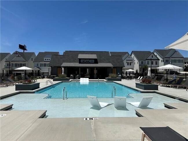 Foto del edificio - 1220 Waterfall Ct