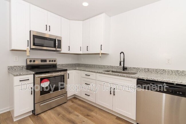 Foto del edificio - 1808 E 13th St