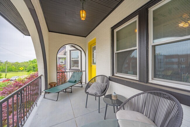 Foto del edificio - 853-855 Glenwood Ave