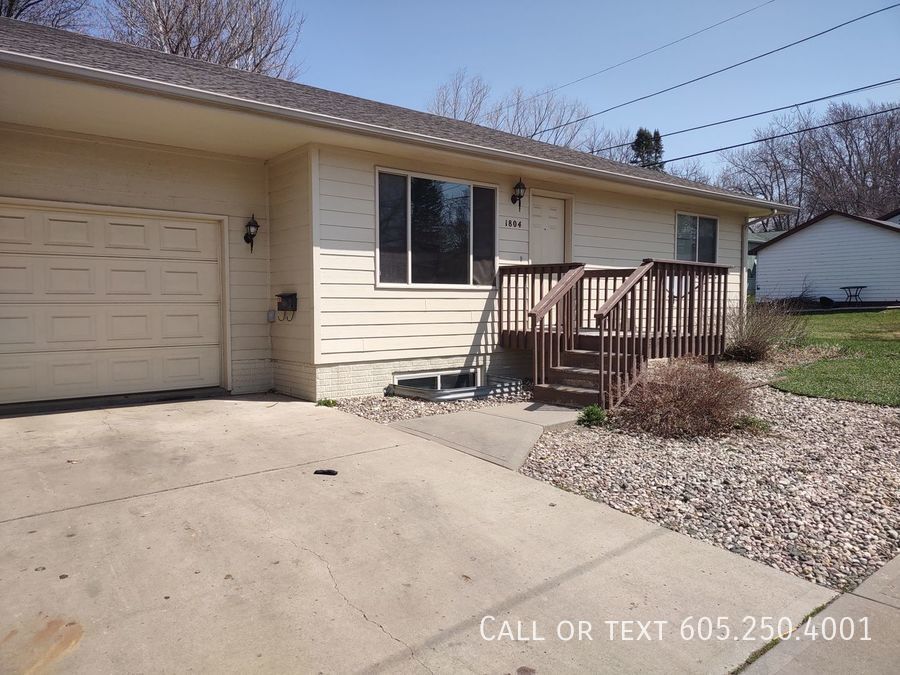Foto principal - Charming 2 Bedroom 2 Bathroom Centrally Lo...