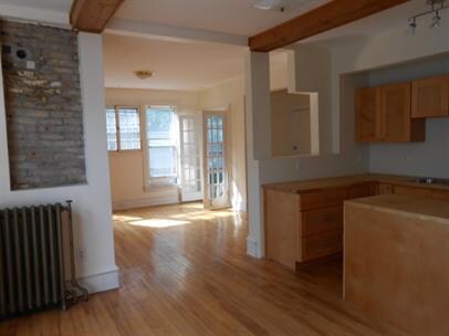 Building Photo - 2425 1st Ave S