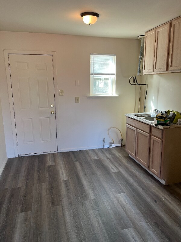 Foto principal - 694 Hickory St