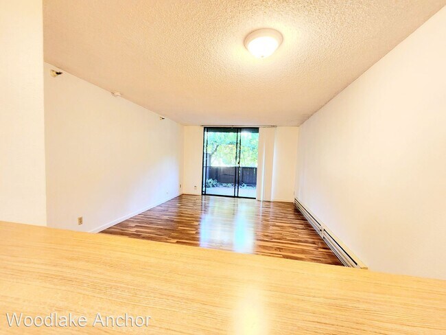 Foto del edificio - 1 br, 1 bath House - 5102 Shelter Creek La...