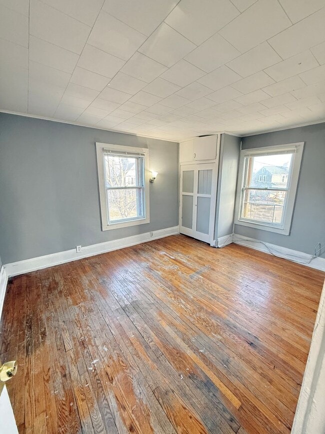 Building Photo - 33-35-35 Ripley St