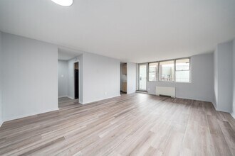 Building Photo - 6040 JFK Blvd E