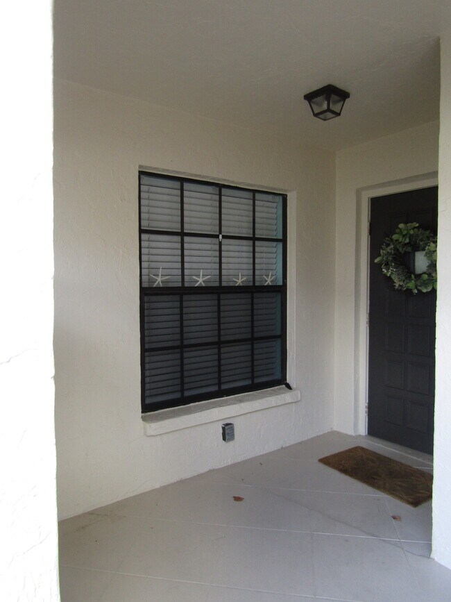 Foto del edificio - 762 Avenida Estancias