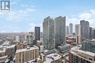 Building Photo - 127 Broadway Ave