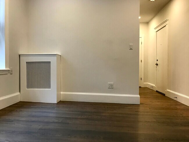 Foto del edificio - 19 Peterborough St