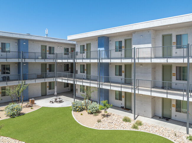 Horizon North - Apartments in Phoenix, AZ | Apartments.com