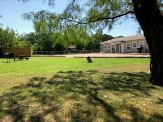 Foto del edificio - 2379 Highland Ave