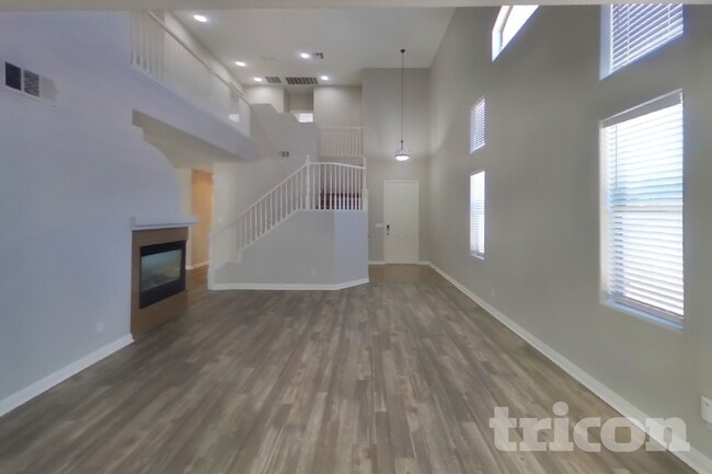 Building Photo - 9024 Picket Fence Ave