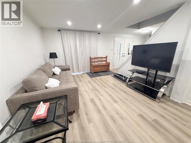 Photo du bâtiment - 10664 Atwater Crescent