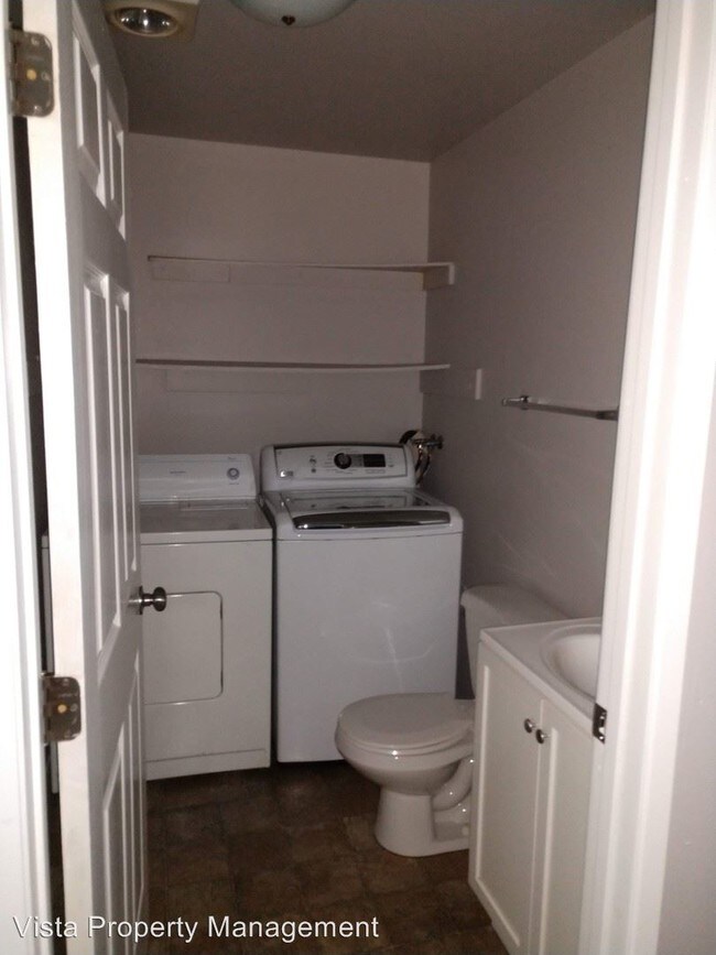 Foto del edificio - 2428 Poplar St SE