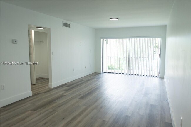 Building Photo - 8277 SW 128th St