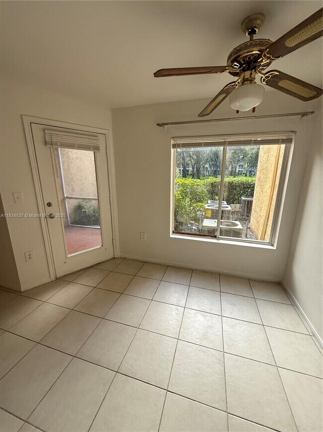 Foto del edificio - 2350 NW 33rd St