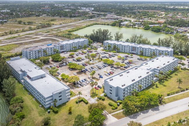 14840 Naranja Lakes Blvd - Context - Narjana Lakes