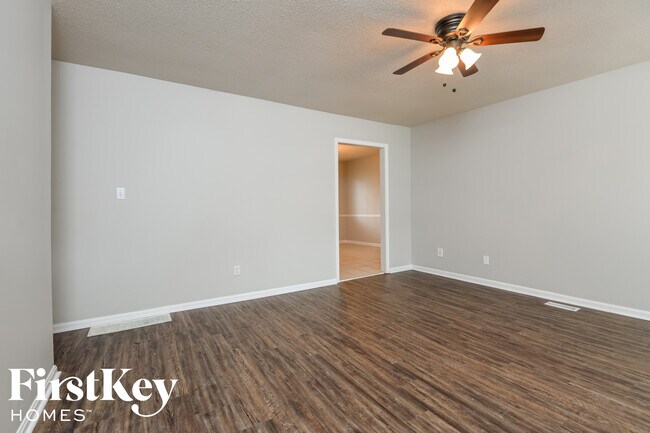 Foto del edificio - 1839 Satterwhite St