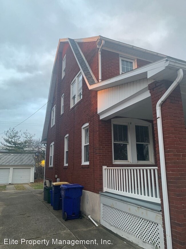 Building Photo - 3 br, 1 bath House - 651 Colonial Avenue