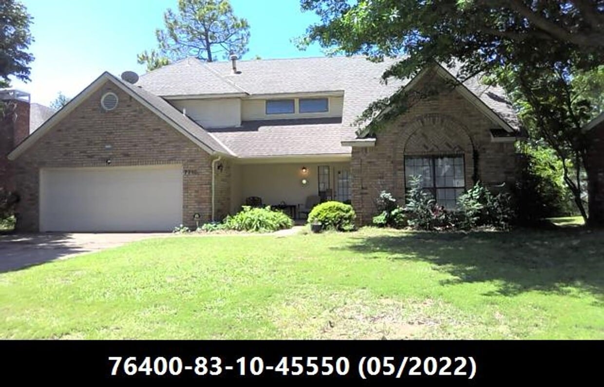 Foto principal - Large 4 Bedroom 2 Bath Home for Rent.