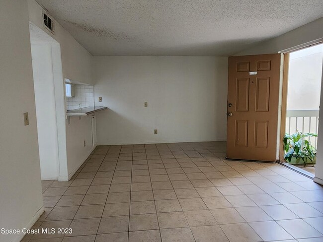 Foto del edificio - 1698 Sunny Brook Ln
