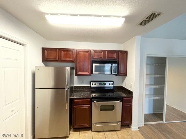 Building Photo - 14890 Pleasant Bay Ln