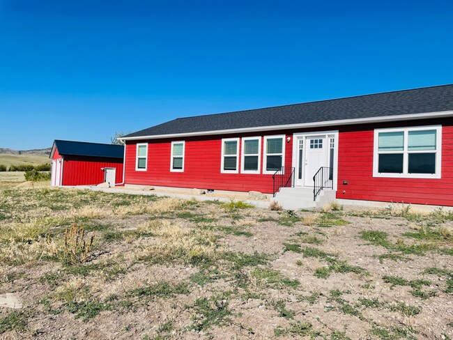 Building Photo - 13 Shetland Dr