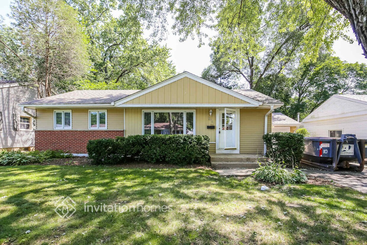Foto principal - 407 N Derbyshire Ave