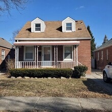 Building Photo - 6506 Memorial Ave