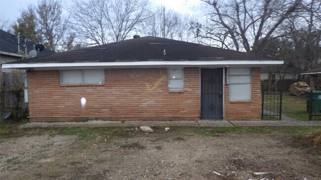 Foto del edificio - 8410 Brandon St