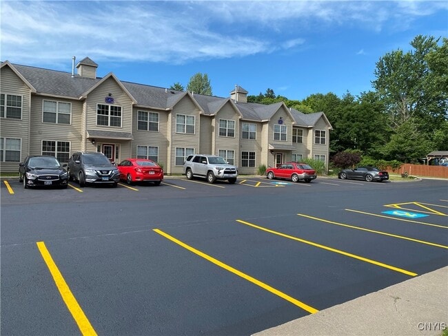 Building Photo - 127 Spring Ave