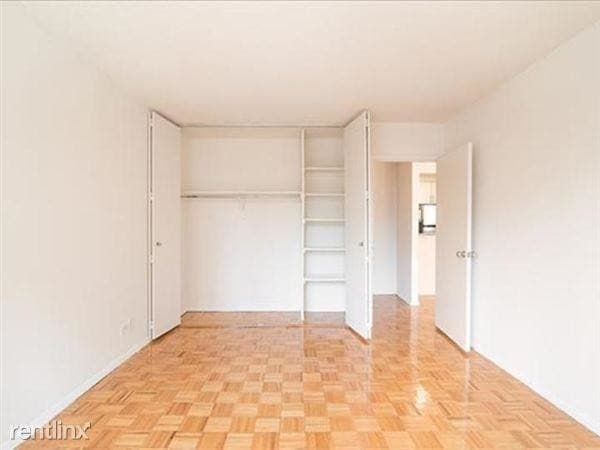 Building Photo - 2 bedroom in New York NY 10003