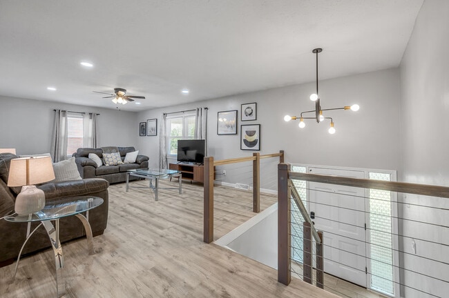 Building Photo - 1244 Gainesway Dr