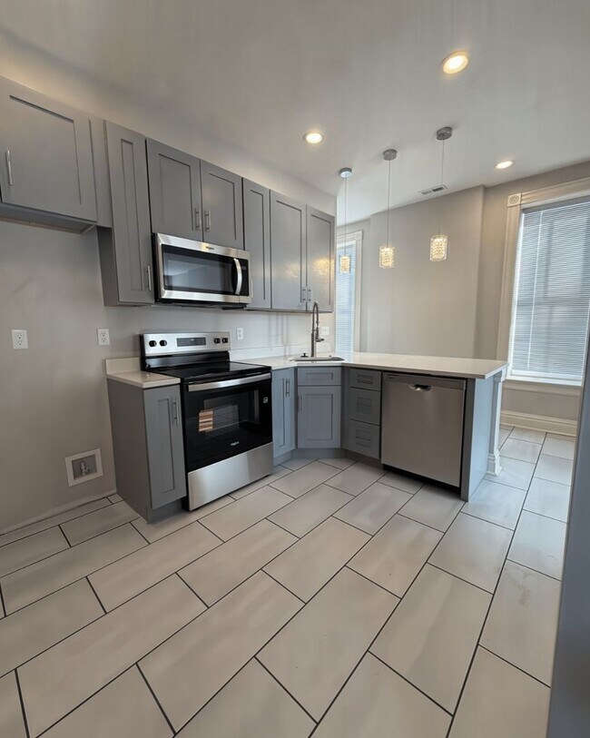 Building Photo - 4397 Gibson Ave
