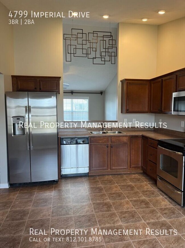 Foto del edificio - 4799 Imperial Dr