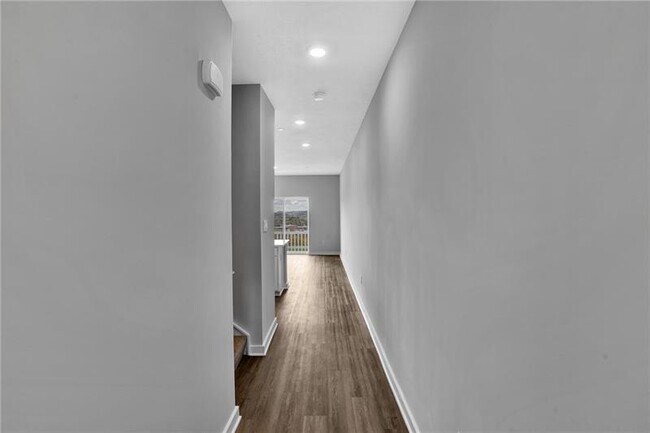 Foto del edificio - 126 Scotland Ln