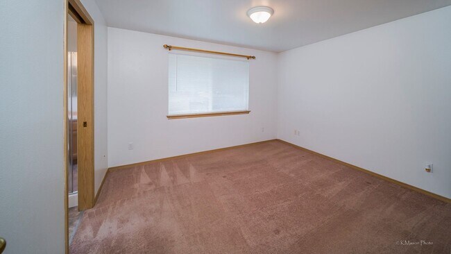 Foto del edificio - 8125 325th Pl NW