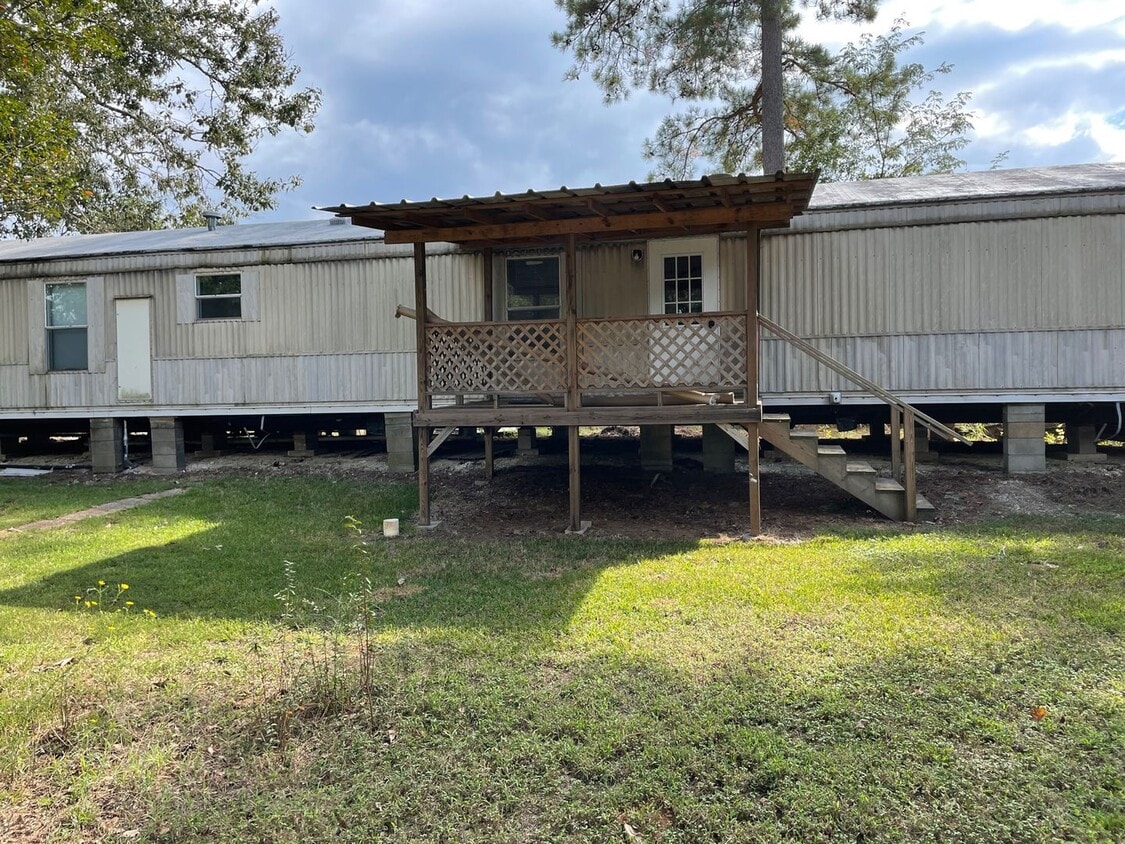 Haughton Peaceful Pines 3 Bed 2 Bath House Rental in Haughton, LA