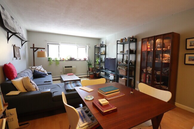 Foto del edificio - 15 Walbridge St