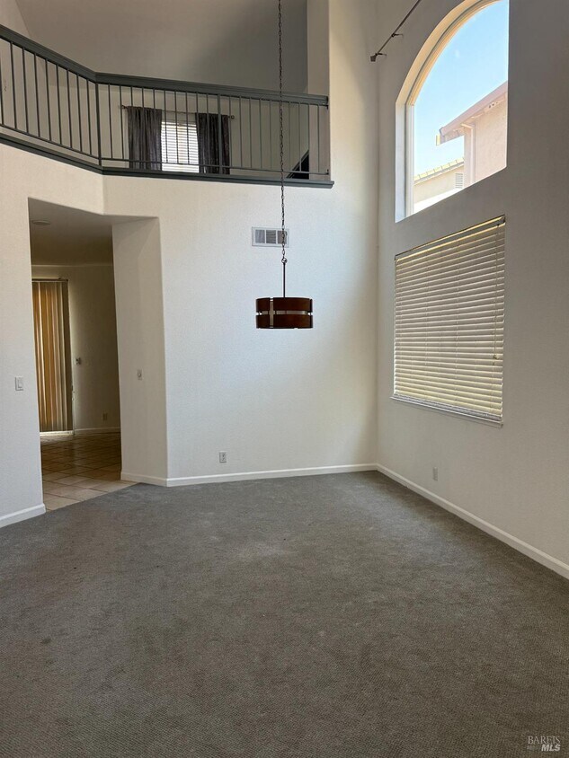 Primary Photo - 488 Alvarado St