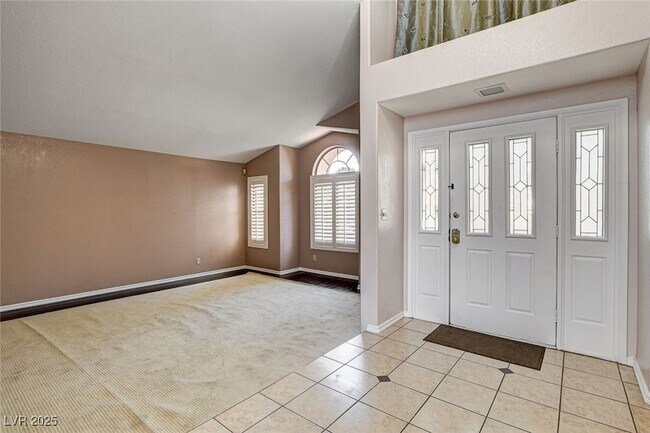 Foto del edificio - 8344 Snowmass Dr