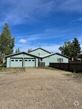 Building Photo - 2088 Kaylee Ln