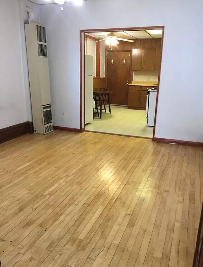 Foto del edificio - 3431 S Emerald Ave