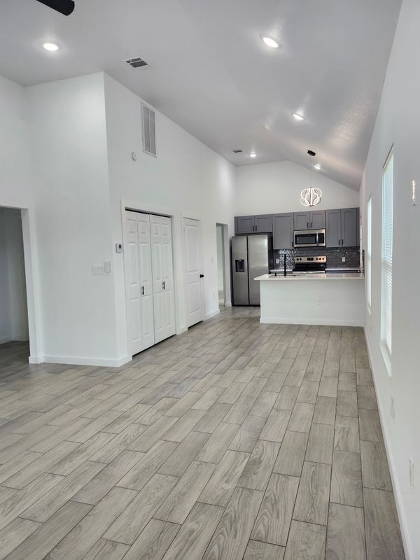 Building Photo - 1418 Rd 5607