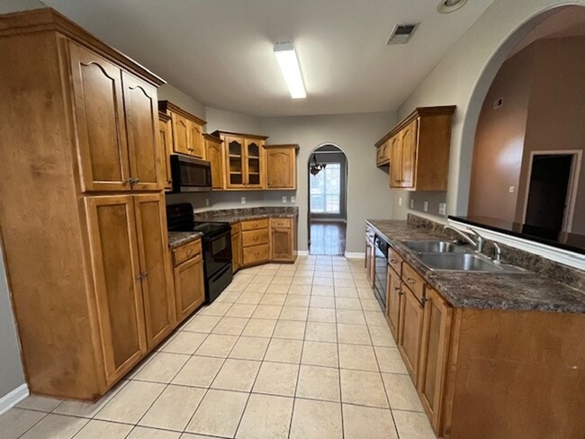 Foto del edificio - Renovated 3 Bedroom 2 Bath Home with 2 Car Garage for Rent!