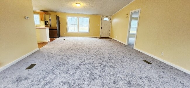 Foto del edificio - 1225 Sleepy Hollow Rd